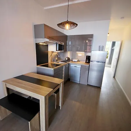 2A - E3 007 - 506La Apartment *